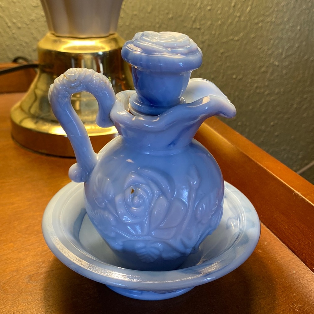 Vintage AVON bubble bath pitcher with dish